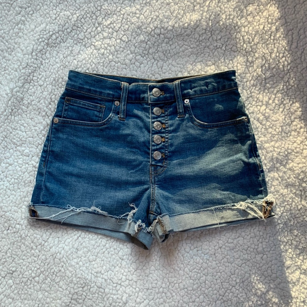 High-Rise Denim Shorts in Derby Wash: Button-Front Edition
